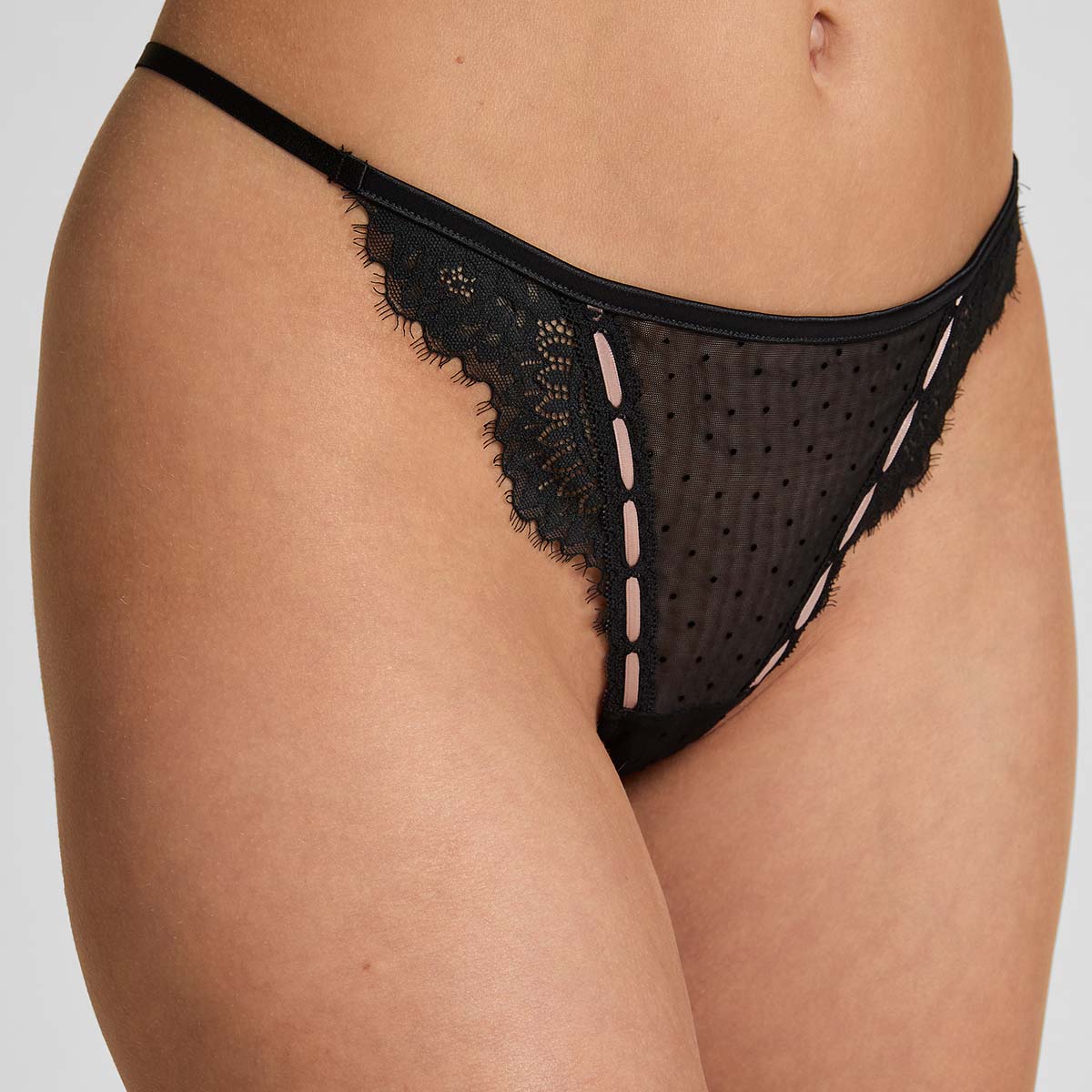 Hunkemöller Dorothy g-streng, sort - 303926 - CAVIAR - Caviar