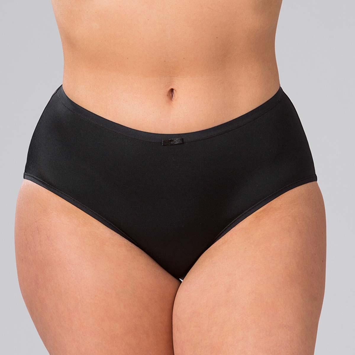 Trofé Sanna midi trusse, sort - 90197 - 1200 - Black