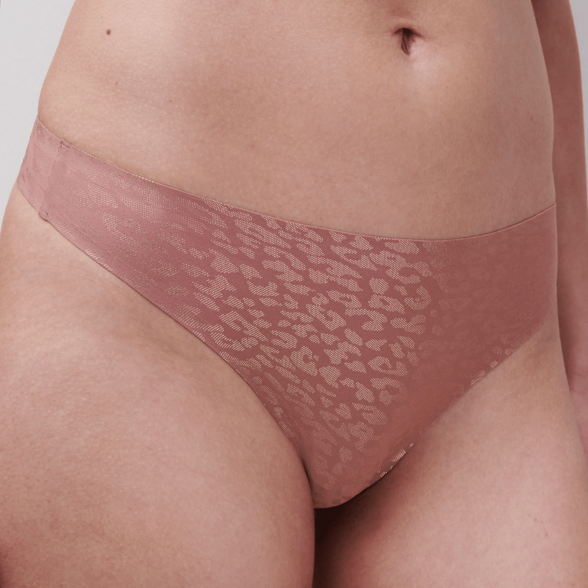 Chantelle Softstretch g-streng, rosa - C11DG9 - B17 - Pink Leo Shimmer